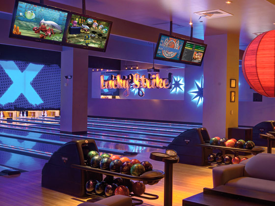 qubicaamf-bowling-monitor-accuvision-long-term-solutions.jpg
