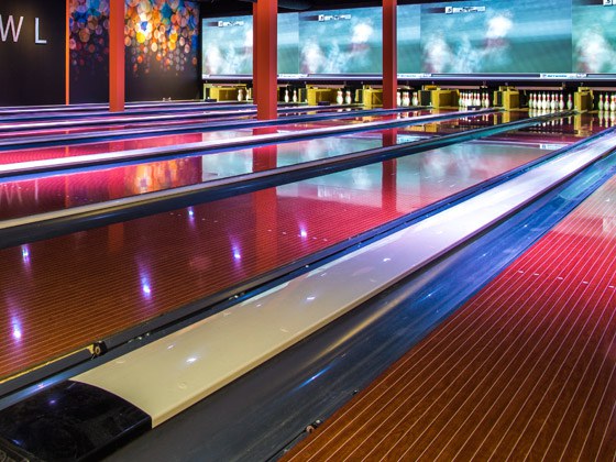 Bowling-QubicaAMF-lanes-spl-boutique.jpg
