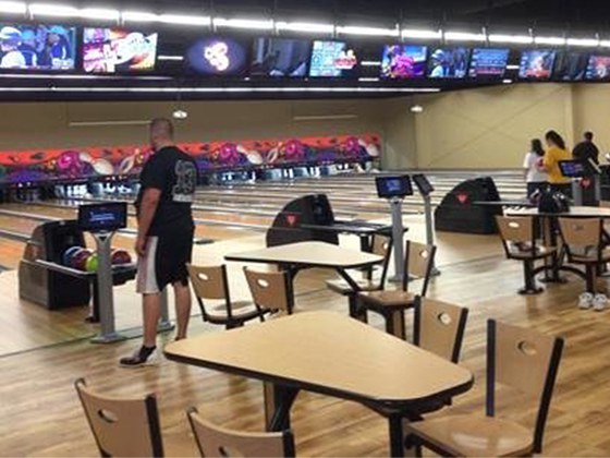 QUBICAAMF-bowling-Family-Entertainment-Center-Good-Times-Olean.jpg