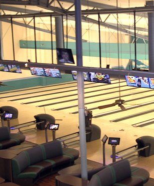 img-gable-house-bowling-lane.jpg
