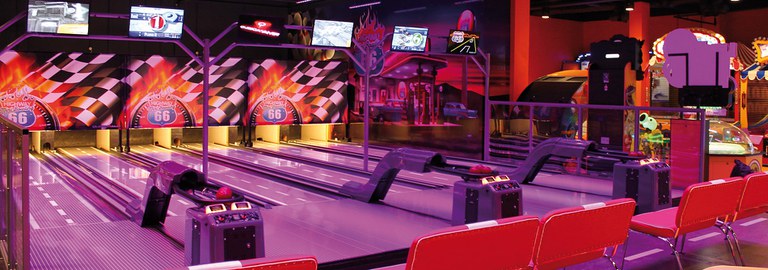 qubicaamf-plan-your-bowling-project-Add-a-Bowling-Attraction-banner.jpg