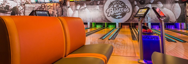 qubicaamf-bowling-center-01-hoochandblottos-banner.jpg
