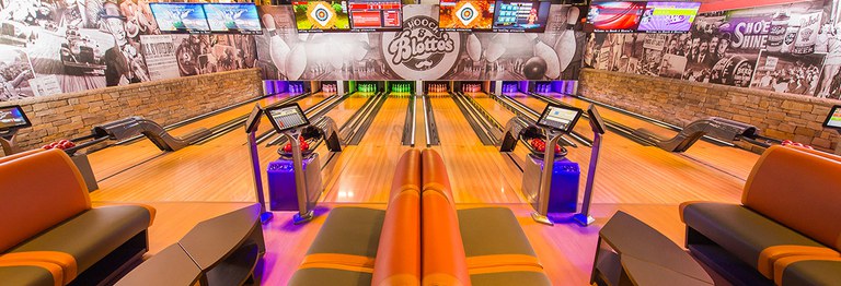 qubicaamf-bowling-center-03-hoochandblottos-banner.jpg